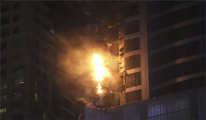 अबू धाबी में आवासीय परिसर में लगी आग, भारतीय मूल के परिवार को बचाया गया