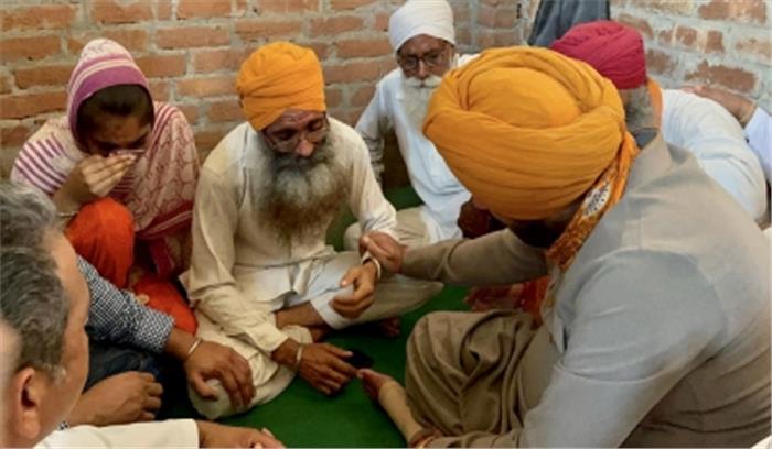 आरोपियों की गिरफ्तारी की मांग को लेकर सिद्धू का लखीमपुर खीरी में अनशन