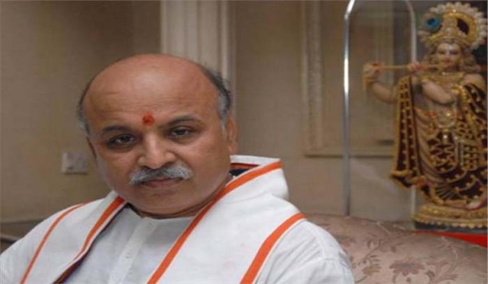 प्रवीण भाई तोगड़िया के प्रकरण में पीएम मोदी को जांच करानी चाहिये: आचार्य सत्येन्द्र दास शास्त्री प्रवीण भाई तोगड़िया के प्रकरण में पीएम मोदी को जांच करानी चाहिये: आचार्य सत्येन्द्र दास शास्त्री