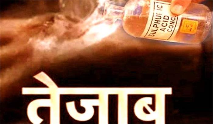 एसिड से अदरक की धुलाई के बाद पता चला खुलेआम बिक रहा है तेजाब