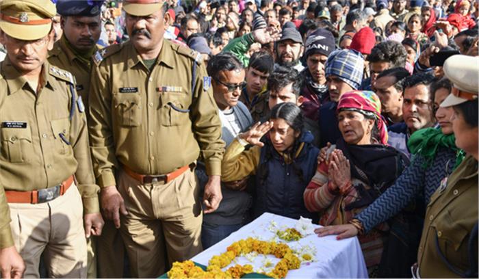 बदले की कार्रवाई से पहले पाकिस्तान को अलग-थलग करने की रणनीति