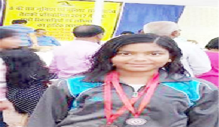 तैराकी प्रतियोगिता में निमिषा को कांस्य