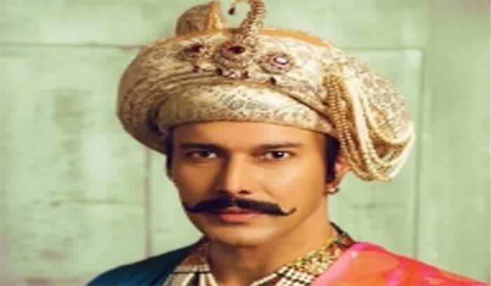 म्यूजिकल प्ले के लिए बिरजू महाराज ने प्रशिक्षित किया दुग्गल को