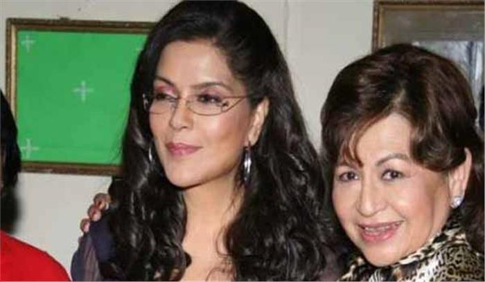 सिनेमा में योगदान के लिए हेलन और जीनत अमान समेत कई महिला फिल्मकारों को सम्मानित किया