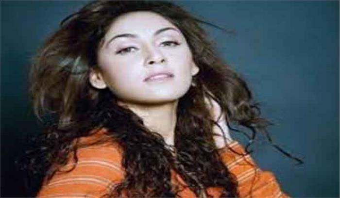 अभिनेत्री मंजरी फिल्म उद्योग में नहीं बनाना जानती थी नेटवर्क