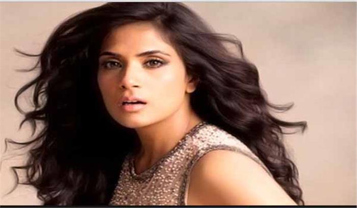 रेडियो की पहुंच बेजोड़ है: ऋचा​​​​​​​