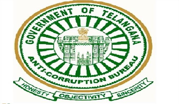 अपर जिला न्यायाधीश से 3 करोड़ की संपत्ति जब्त