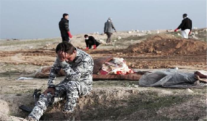 अफगानिस्तान : आईएस की बर्बरता को दर्शाती है सामूहिक कब्र