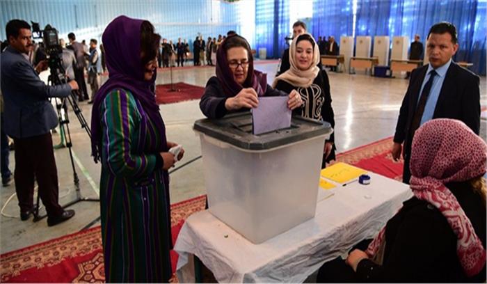 अफगानिस्तान : मतदान के दौरान हिंसा में 5 मरे, 118 घायल अफगानिस्तान : मतदान के दौरान हिंसा में 5 मरे, 118 घायल