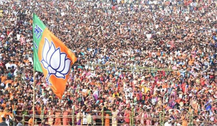 त्रिपुरा में भाजपा-आईपीएफटी गठबंधन पर खतरा त्रिपुरा में भाजपा-आईपीएफटी गठबंधन पर खतरा