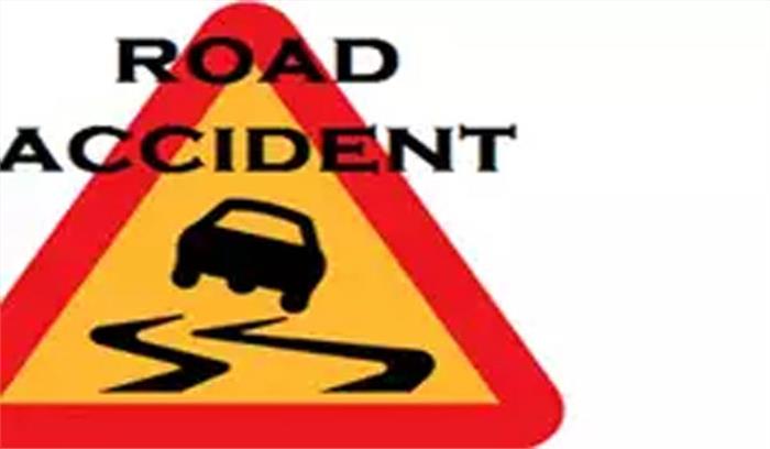 शिवपुरी में ट्रक की टक्कर से मोटरसाइकिल सवार दो ग्रामीणों की मौत