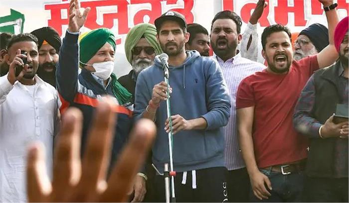 कृषि कानून वापस नहीं हुआ तो खेल रत्न लौटा दूंगा : विजेंदर