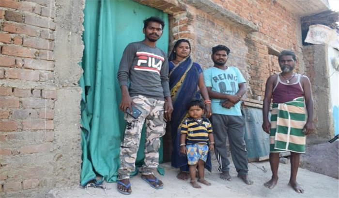 खेतिहर गांव सिपकोना और कानामुका में जागरूकता के साथ आशंकाएं भी