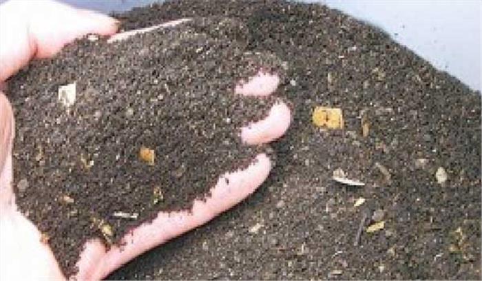 कृषि विभाग के अधिकारियों का छापा, नकली खाद बरामद