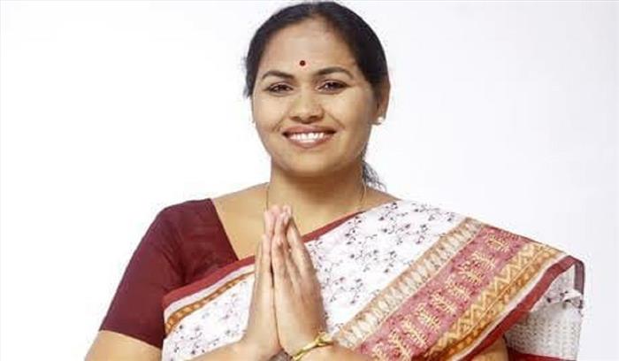 अगस्ता वेस्टलैंड प्रत्यर्पण मामले में शोभा करंदलाजे ने कांग्रेस पर कसा तंज अगस्ता वेस्टलैंड प्रत्यर्पण मामले में शोभा करंदलाजे ने कांग्रेस पर कसा तंज