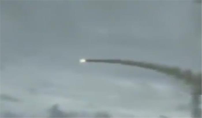 वायुसेना ने नियमित प्रशिक्षण में 2 ब्रह्मोस मिसाइलें दागीं