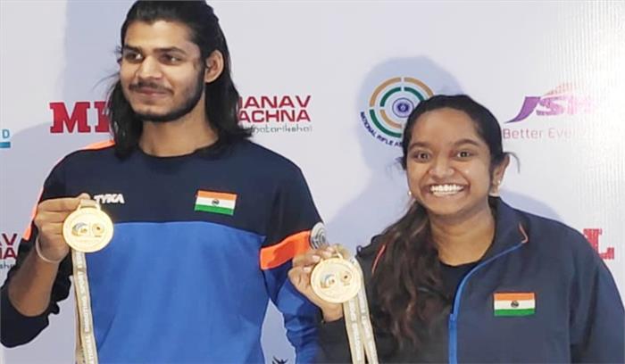 शूटिंग विश्व कप: एयर राइफल मिश्रित वर्ग में दिव्यांश और एलावेनिल ने जीता स्वर्ण