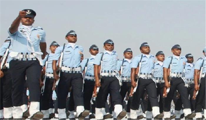 वायु रक्षा कॉलेज ने कंट्रोलर्स कोर्स के समापन पर दीक्षांत समारोह का आयोजन किया