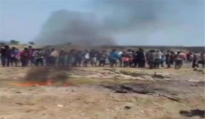 ओडिशा: वायु सेना का ट्रेनर विमान दुर्घटनाग्रस्त