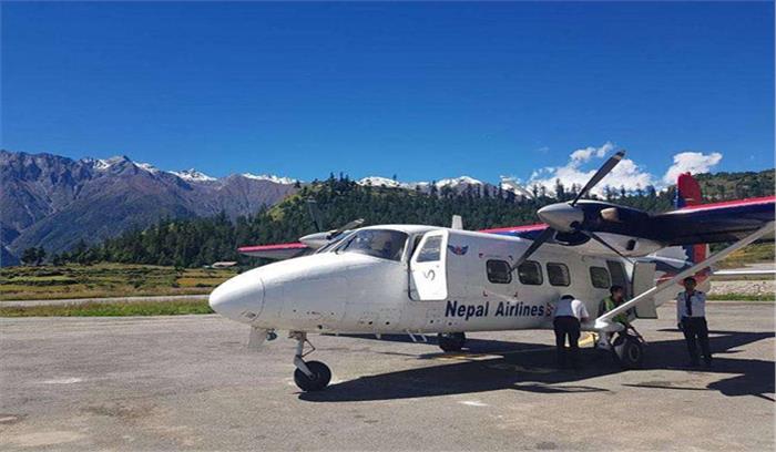 नेपाली एयरलाइंस ने लुक्ला स्थित तेनजिंग हिलेरी हवाईअड्डे के लिए भरी पहली उड़ान