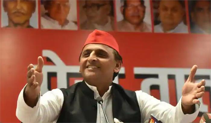 अखिलेश का पीएम मोदी पर तंज, कहा- जिसका परिवार ही ना हो वहां कैसी कलह