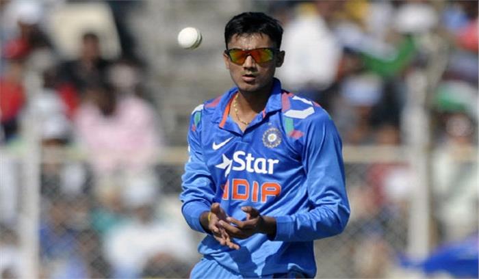 इंग्लिश क्रिकेट काउंटी में डरहम टीम के लिए खेलते नजर आएंगे अक्षर पटेल