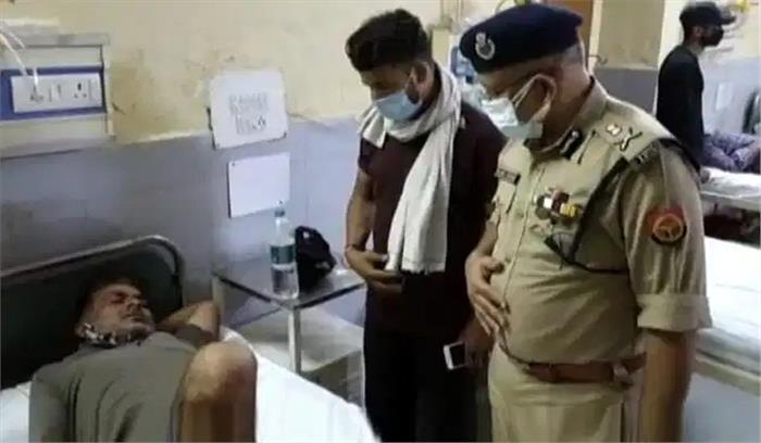 अलीगढ़ में जहरीली शराब पीने से अब तक 22 की मौत, कई अधिकारी निलंबित