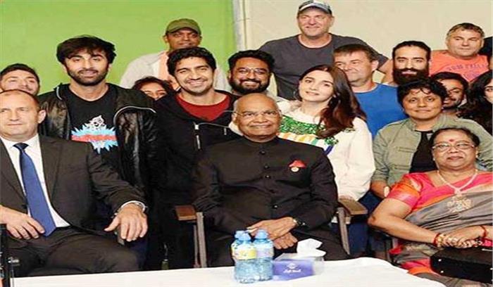 फिल्म ब्रह्मास्त्र के सेट पर राष्ट्रपति कोविंद  ने आलिया-रणबीर से की मुलाकात