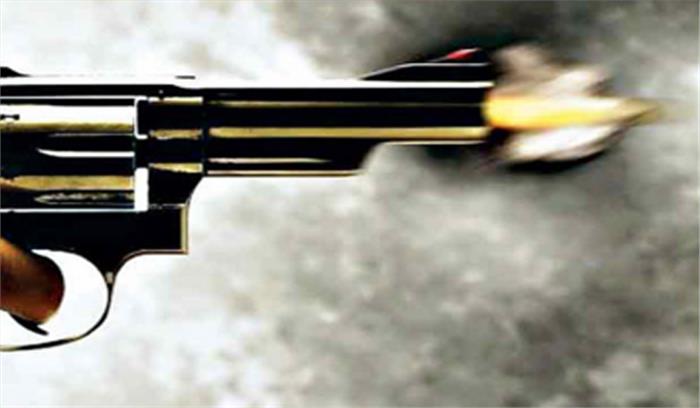 बदमाशों ने भाजापा के सभासद की गोली मारकर की हत्या