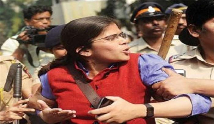 सपा नेता रिचा सिंह पर ठेकेदार को धमकाने का आरोप