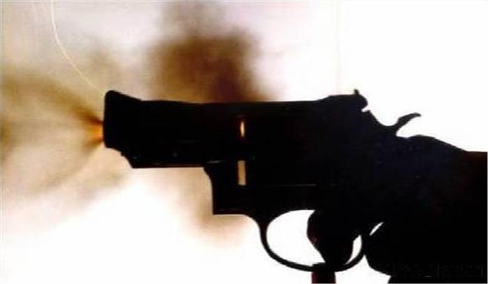 शादी से इंकार , युवती की गोली मारकर हत्या​​​​​​​