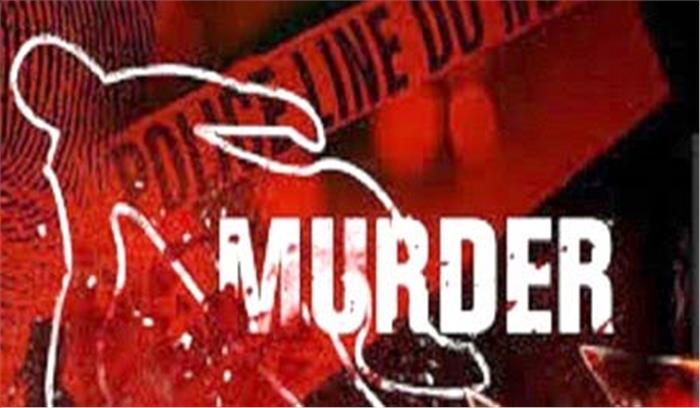 बुजुर्ग महिला की बेरहमी से हत्या
