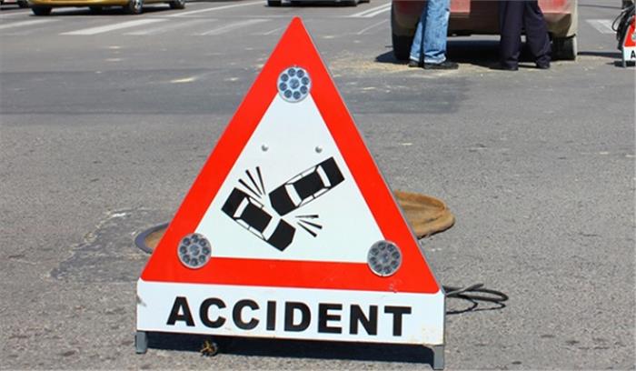 अलवर: सड़क हादसे में तीन लोगों की मौत