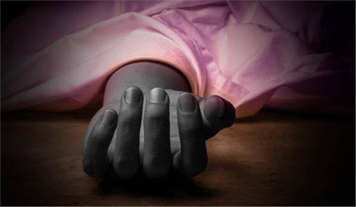 पति की हत्या करके दो दिन तक शव के पास सोती रही महिला