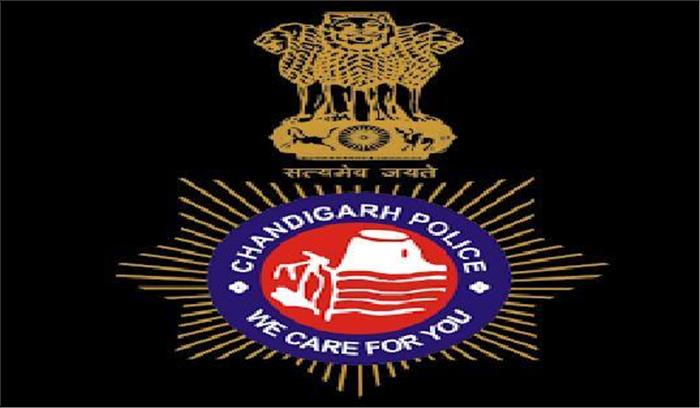 पंजाब : चंडीगढ़ पुलिस ने आप नेताओं को हिरासत में लिया 