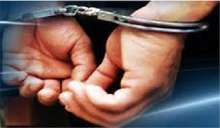 अमरनाथ यात्रा हमला: मदद के संदेह में पुलिसकर्मी गिरफ्तार