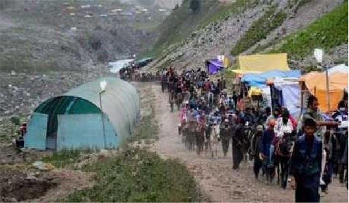 अमरनाथ गुफा के लिए श्रद्धालुओं का नया जत्था  रवाना