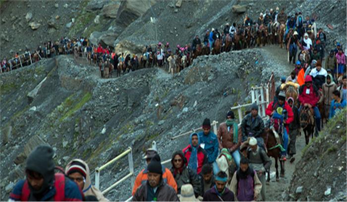 2,203 तीर्थयात्रियों का जत्था अमरनाथ यात्रा के लिए रवाना