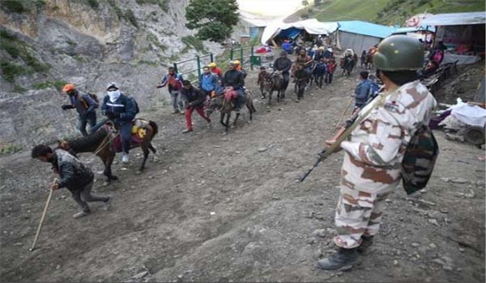 जम्मू-कश्मीर सरकार के परामर्श के बाद अमरनाथ यात्रियों का लौटना शुरू
