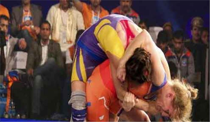एरिका के कमाल से मुम्बई की रोमांचक जीत एरिका के कमाल से मुम्बई की रोमांचक जीत