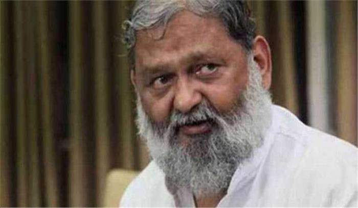 एम्बूलैंस के रैली में फंसने के कारण हुई नवजात की मौत  : विज