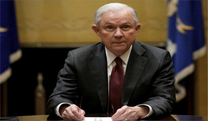 रूसी हस्तक्षेप मामले में अमेरिकी अटॉर्नी जनरल सेशन्स से पूछताछ