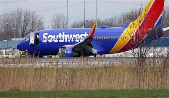 इंजन में खराबी के कारण अमेरिकी विमान की आपात लैंडिंग, एक की मौत