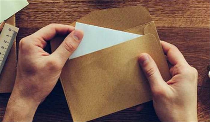 अमेरिका के वर्जीनिया में चिट्ठी का लिफाफा खोलने से 14 लोग अस्वस्थ