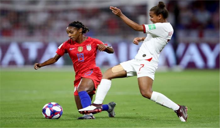 महिला फुटबाल : इंग्लैंड को हराकर फाइनल में पहुंची अमेरिका