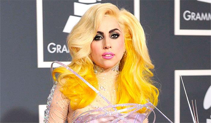करियर की शुरुआत में लगातार उत्पीड़न का सामना करना पड़ा था :लेडी गागा