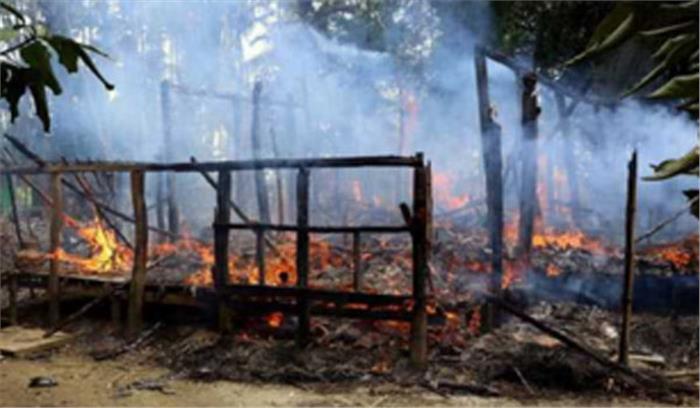 म्यांमार में सेना ने रोहिंग्या मुसलमानों के 40 गांव जलाए: एचआरडब्ल्यू