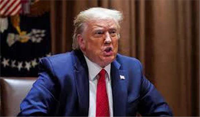 राष्ट्रपति ट्रंप ने ऑटोमोबाइल्स टैरिफ पर निर्णय 6 महीने के लिए स्थगित किया राष्ट्रपति ट्रंप ने ऑटोमोबाइल्स टैरिफ पर निर्णय 6 महीने के लिए स्थगित किया