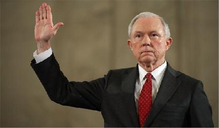 ट्रंप के आलोचनापूर्ण बयानों से दुख पहुंचा  जेफ सेशंस