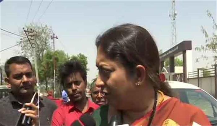 स्मृति ईरानी ने राहुल गांधी को घेरा, बूथ कैप्चरिंग का लगाया आरोप